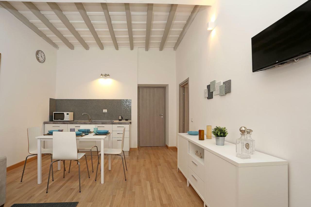 Belsiana 7 Central Roma Exterior foto